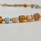 Collana in pietre naturali, ambra e madreperla – Collezione Duna