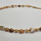 Collana in madreperla e pietra di luna – Collezione Duna